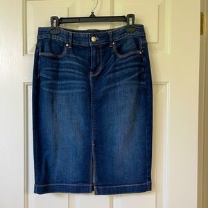 White House Black Market Denim Skirt Size 6